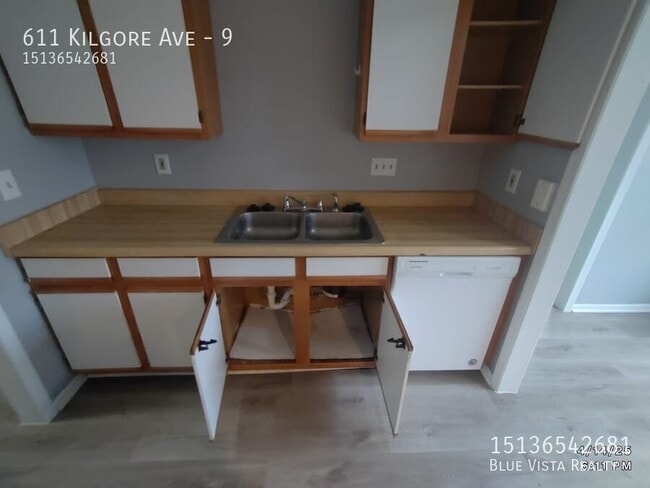 Building Photo - 611 Kilgore Ave