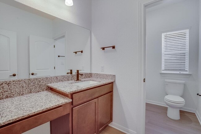 Building Photo - 429 Foresail Rd