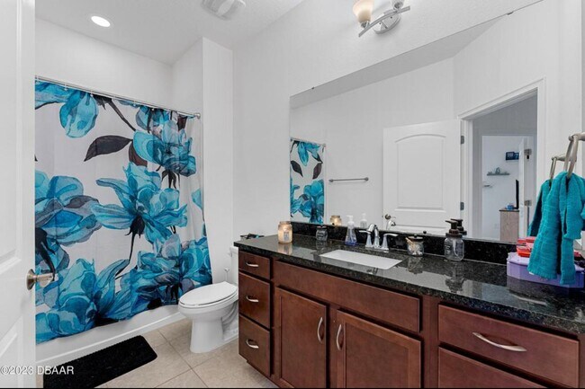 Building Photo - 5435 Estero Loop