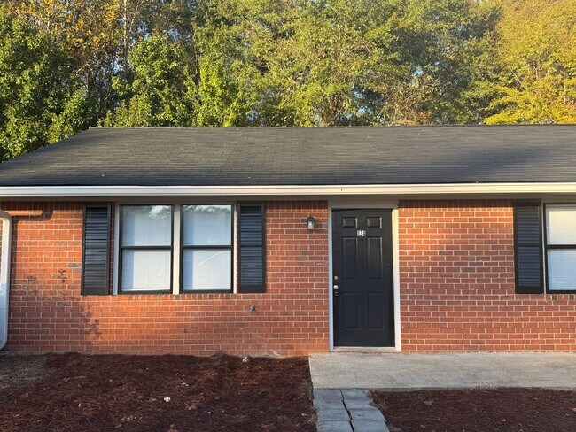 Primary Photo - 132/134 Deer Creek Dr