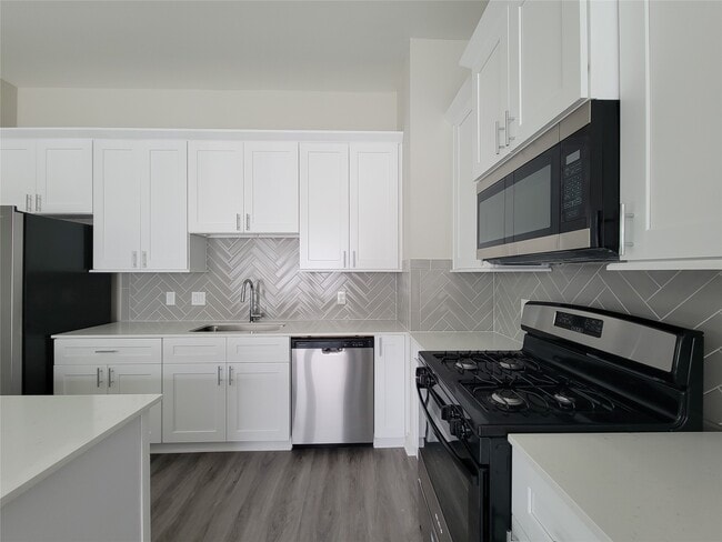 Building Photo - 8316 Curry Rd