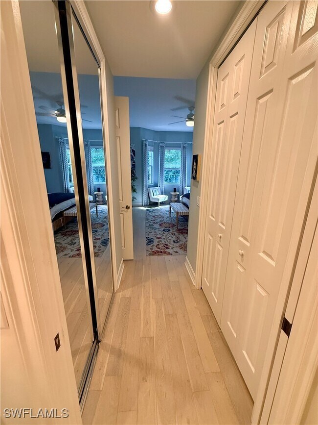 Building Photo - 10160 Bellavista Cir