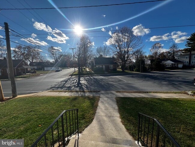 Building Photo - 770 S Lincoln St