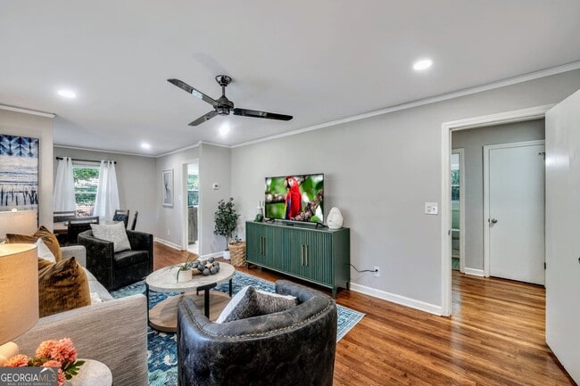 Primary Photo - 1131 Stoneybrook Rd