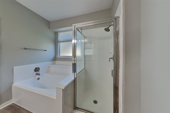 Building Photo - 19119 Sprintwood Ct