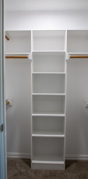 Building Photo - 856 Sims Legacy Ln