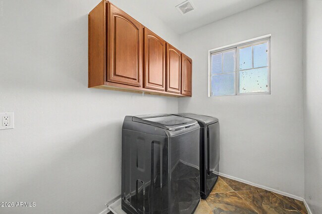 Building Photo - 5030 W St Kateri Dr