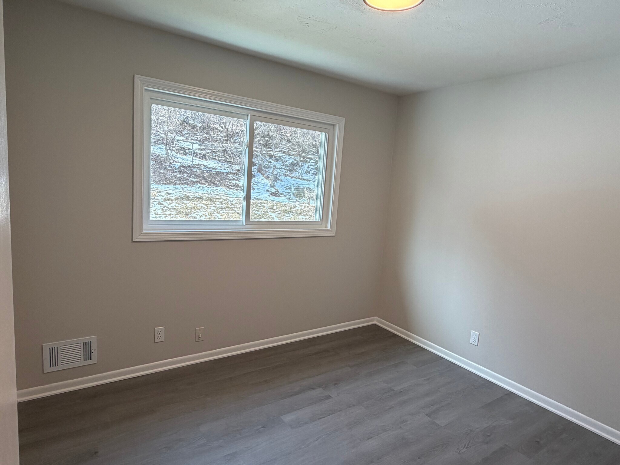 Building Photo - 7524 N 34th St