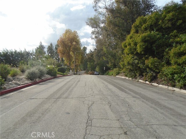 Building Photo - 790 Vía Santa Catarina