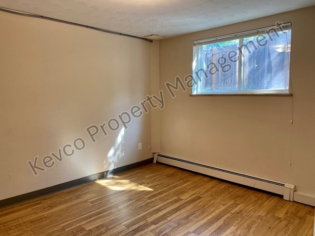 Building Photo - 1009 McHugh St