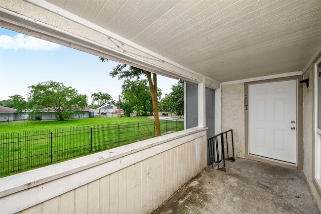 Building Photo - 781 Country Pl Dr