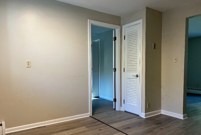 Primary Photo - 10 Fruit St