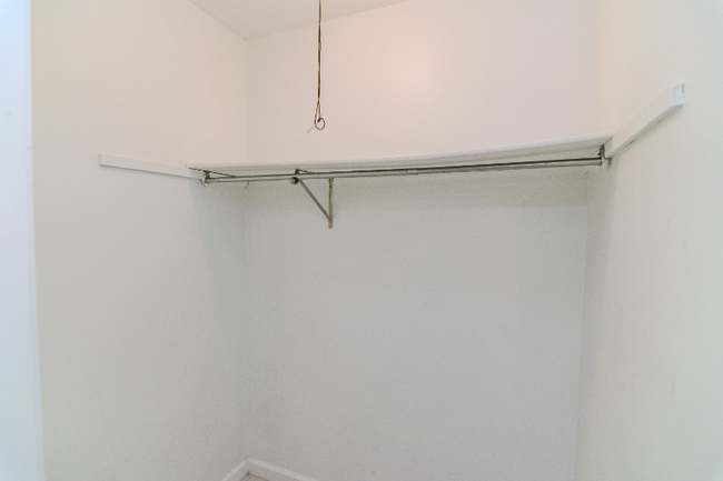 Building Photo - 1558 Samara Glen Way