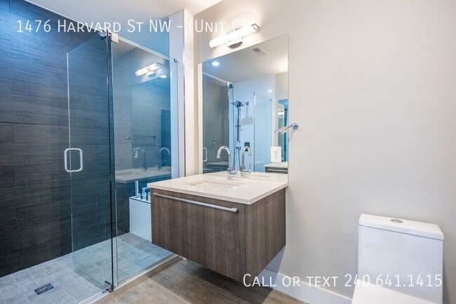 Building Photo - 1476 Harvard St NW