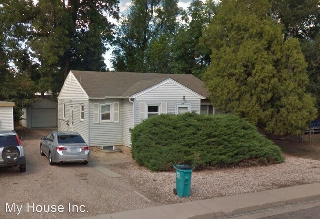 Building Photo - 3 br, 1 bath House - 1120 West Myrtle Street