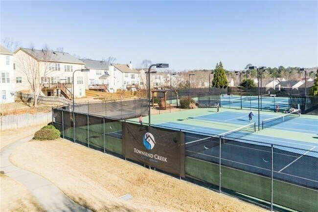 Building Photo - 4987 Rustic Canyon Dr
