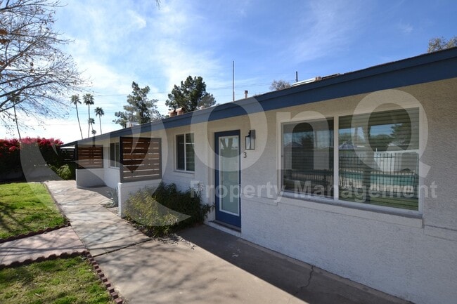 Primary Photo - 1202 E Kaler Dr