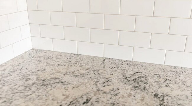 Building Photo - Modern 4-Bedroom Home in Meridian – Spacio...