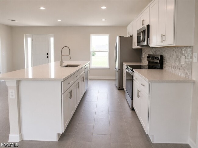 Building Photo - 1501 NE 43rd Terrace