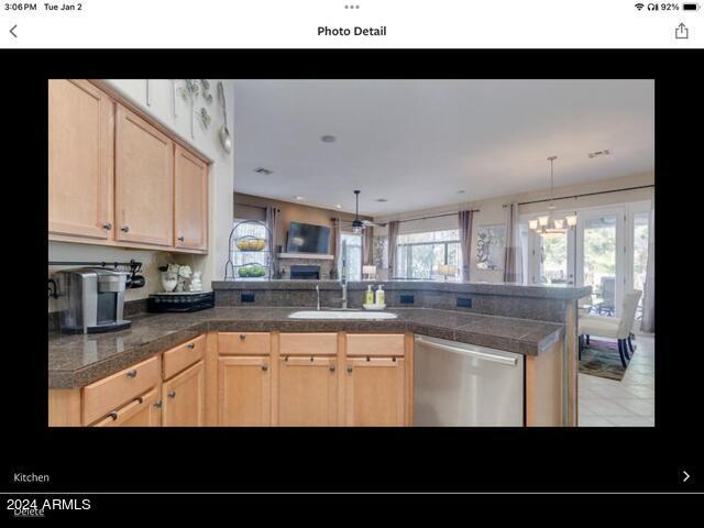 Building Photo - 3922 E Carson Rd