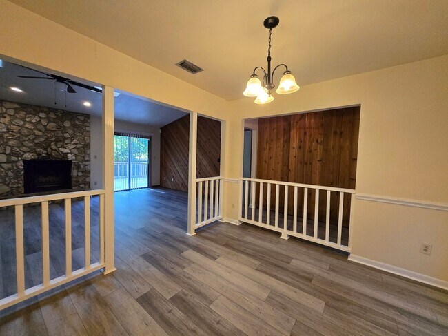 Building Photo - 5315 SW 81st Terrace