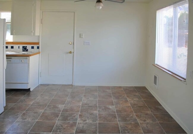 Building Photo - Two Bedrooms & One Bathroom Home $100.00 o...