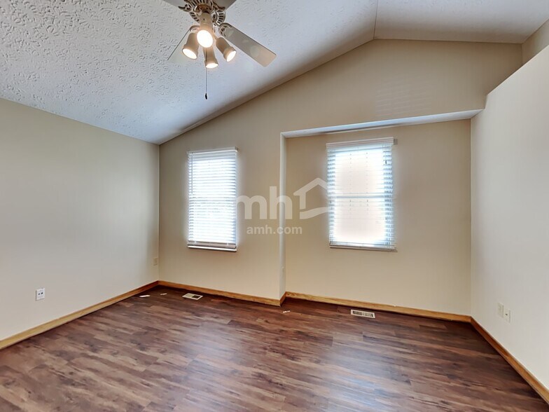 Building Photo - 6757 Eddleston Ct