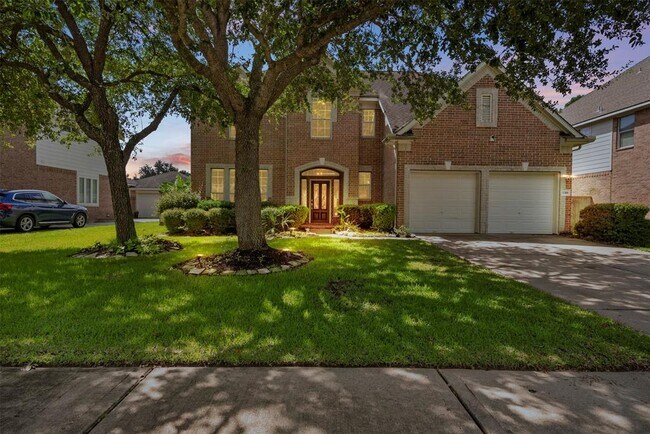 Building Photo - 1318 Wealden Forest Dr