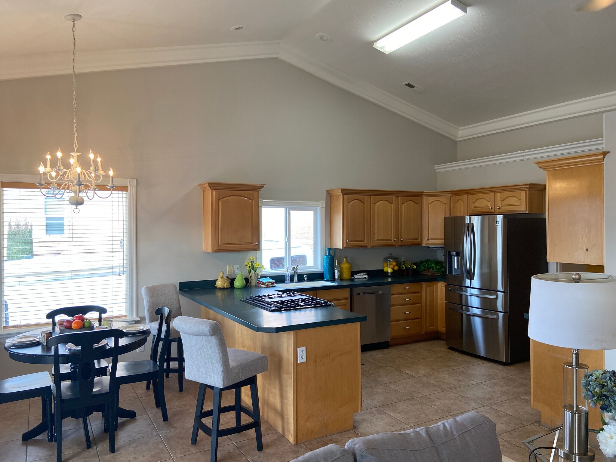 Building Photo - 163 N Stone Mountain Dr