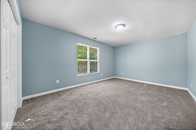 Building Photo - 1247 Cherokee Ave