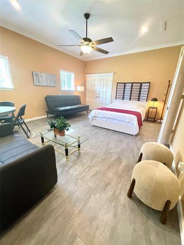 Building Photo - 10480 Parkview Cir