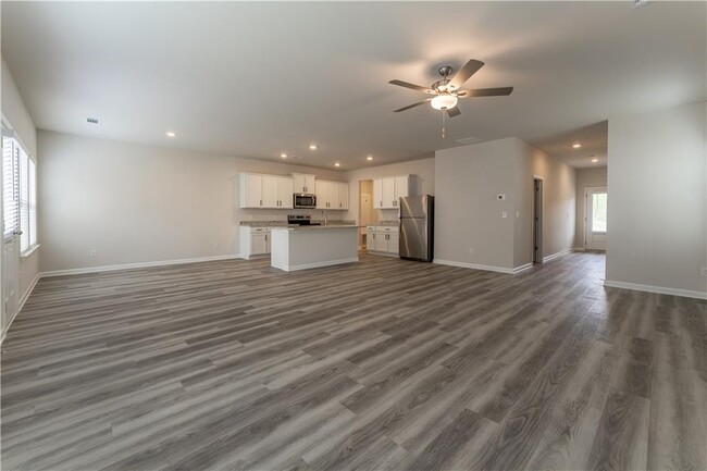 Building Photo - 4105 Oakwood Ter Ct