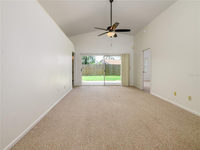 Building Photo - 1407 Wakefield Dr