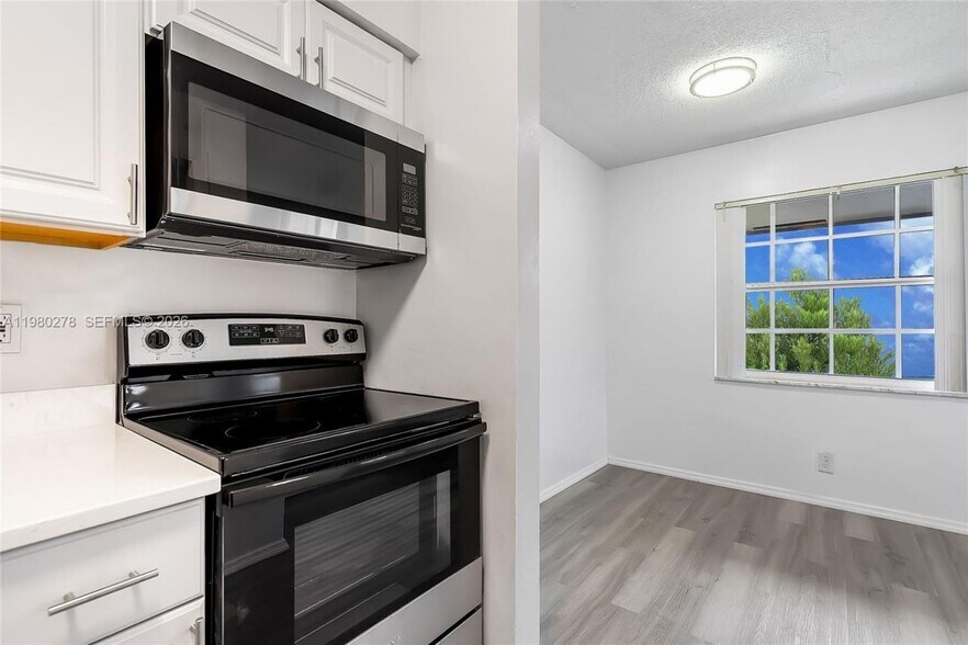 Building Photo - 2327 NW 52nd Ct