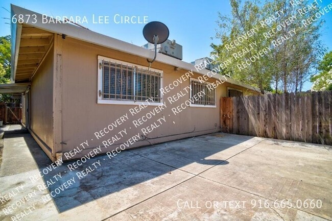 Building Photo - 6873 Barbara Lee Cir
