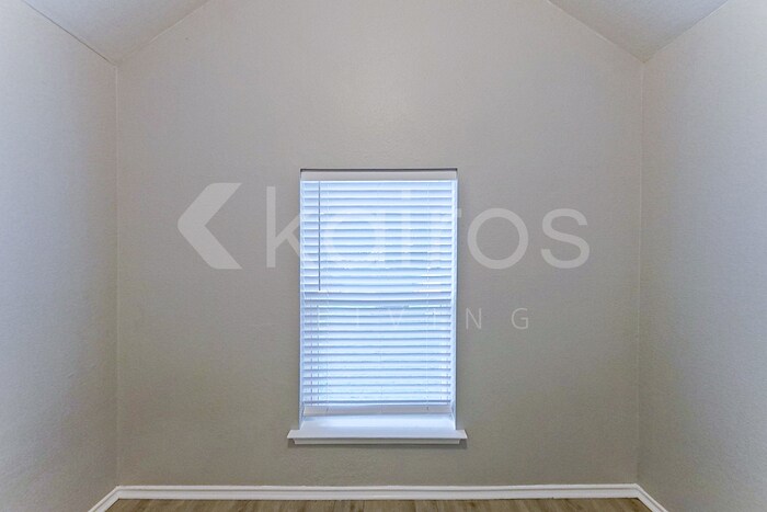 Building Photo - 11811 Asher Ln