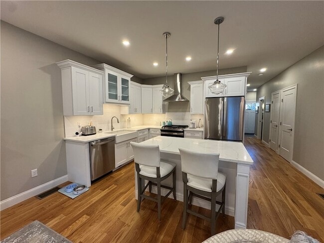 Building Photo - 25 Franklin Rd