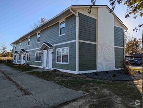 Building Photo - 7219 W Susan St
