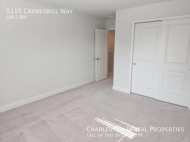 Building Photo - 5115 Cranesbill Wy