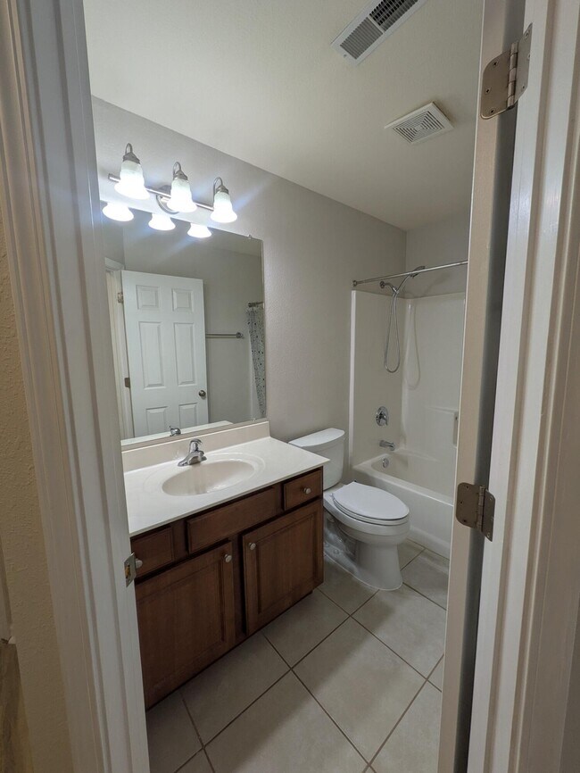 Building Photo - 2504 Feldspar Ct