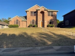 Building Photo - 508 Glenwick Dr