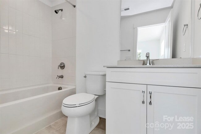 Building Photo - 1103 Kokomo Ln