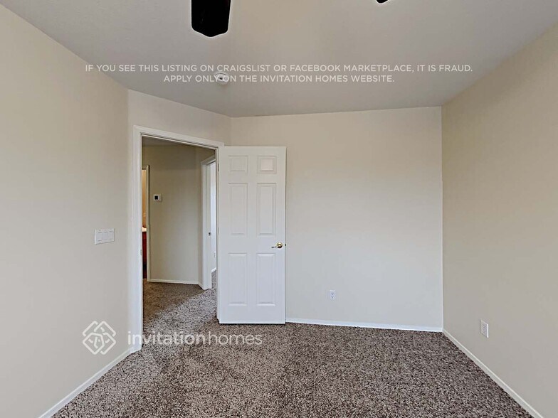 Building Photo - 6782 W Rowel Rd