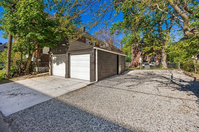 Building Photo - 1638 N 4th St