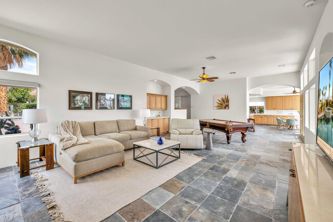 Building Photo - 49810 Ave Montero