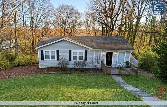 Building Photo - 3935 Saylor Ct