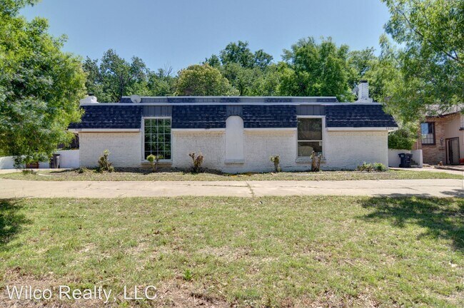 Building Photo - 3 br, 2 bath House - 5338 WONDER DR
