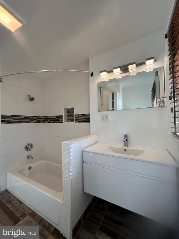 Building Photo - 4111 Saul Rd