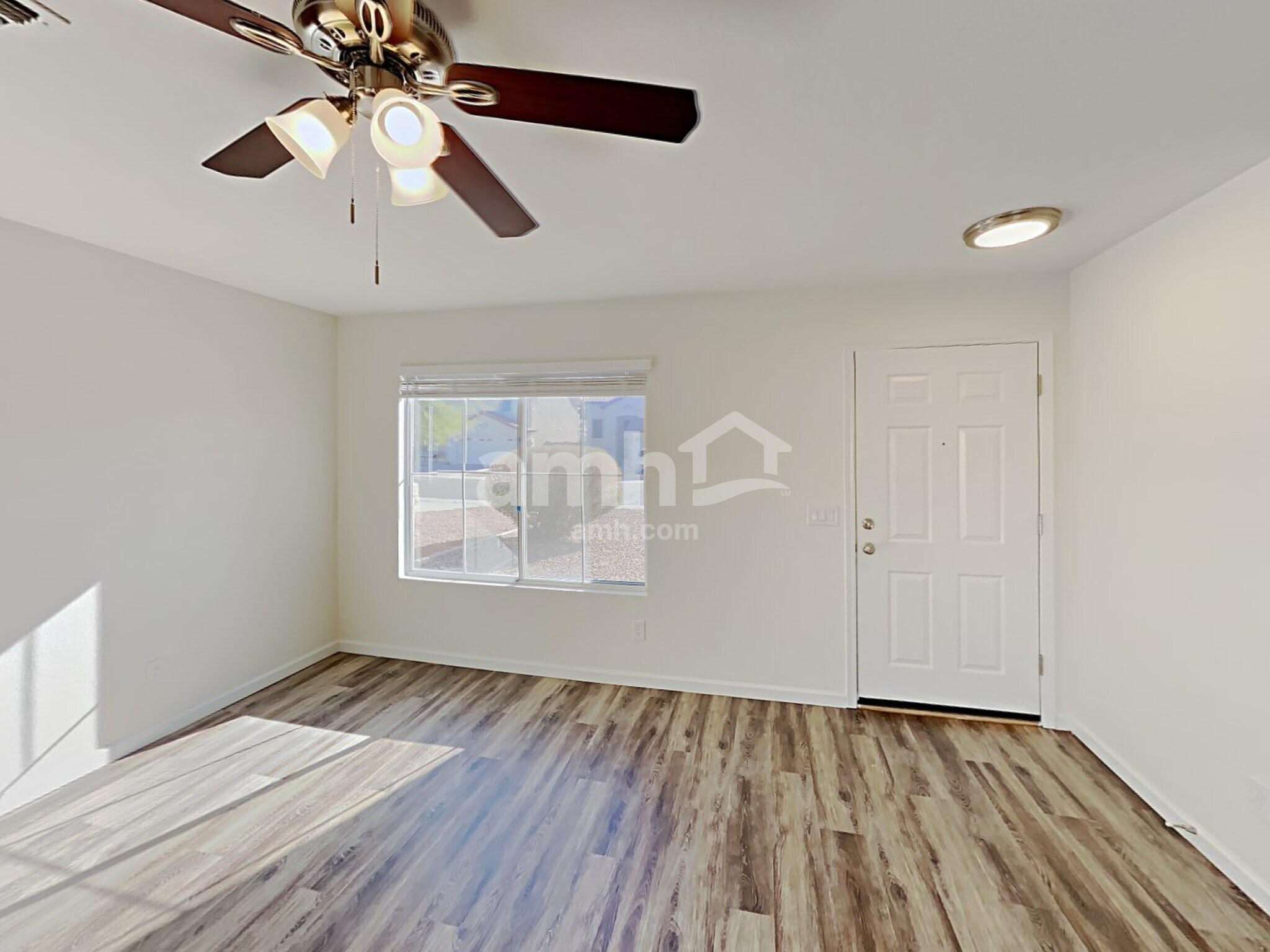 Building Photo - 15374 W Gelding Dr