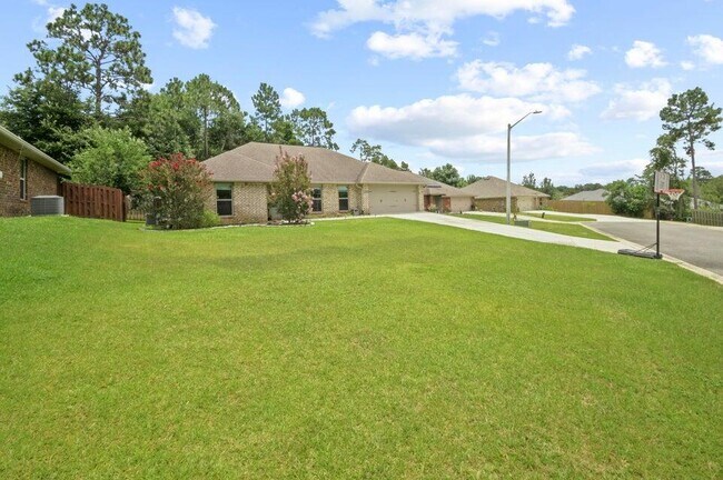 Building Photo - 300 Cassady Ln